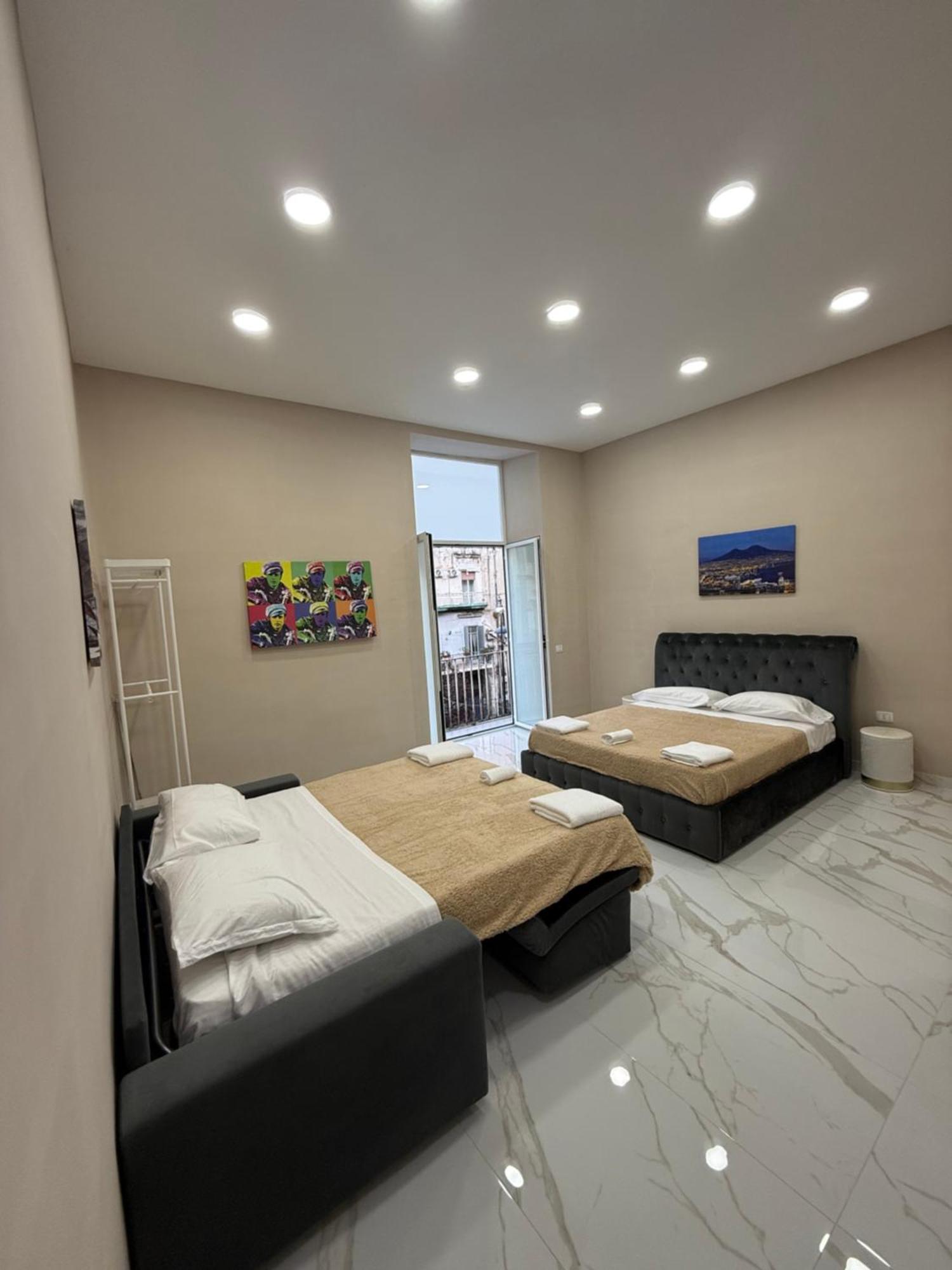 Valentino Caracciolo 105 Apartment Napoli Ngoại thất bức ảnh