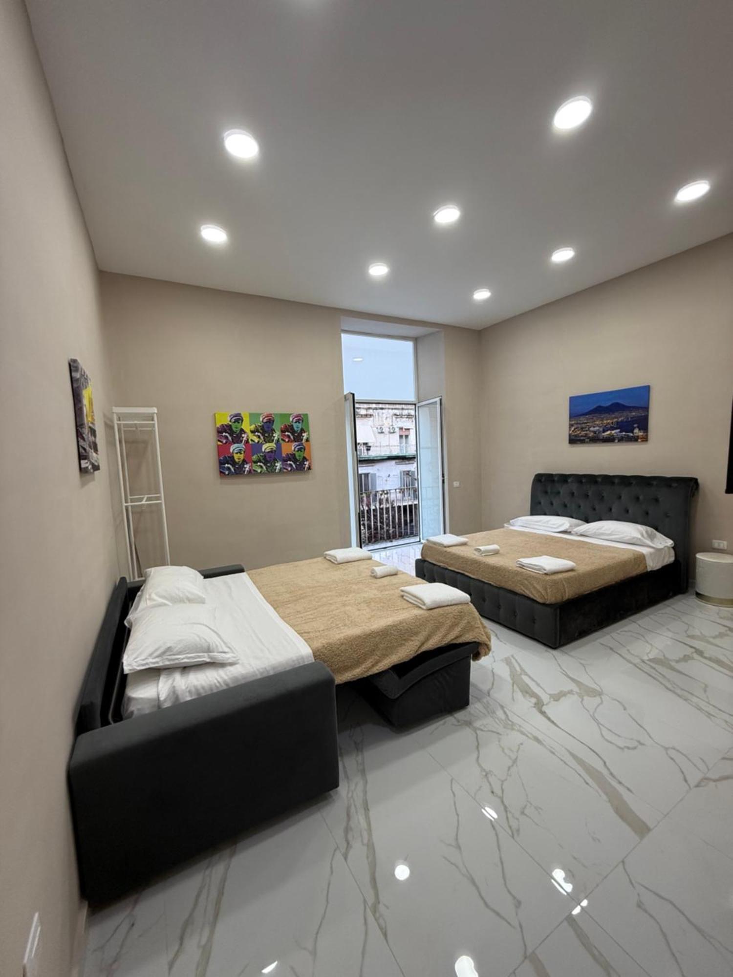 Valentino Caracciolo 105 Apartment Napoli Ngoại thất bức ảnh
