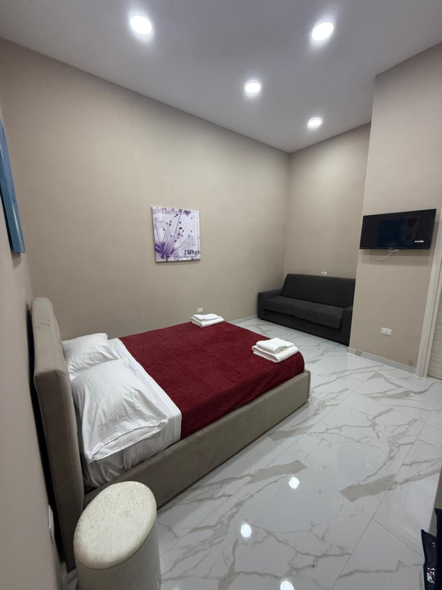 Valentino Caracciolo 105 Apartment Napoli Ngoại thất bức ảnh