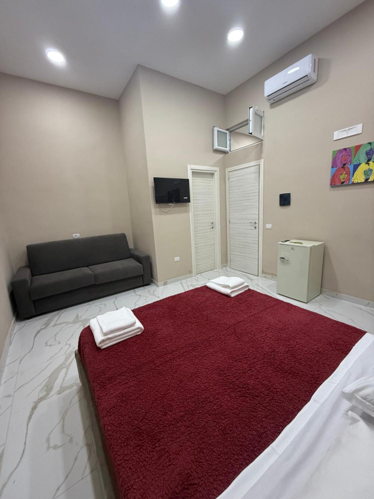 Valentino Caracciolo 105 Apartment Napoli Ngoại thất bức ảnh