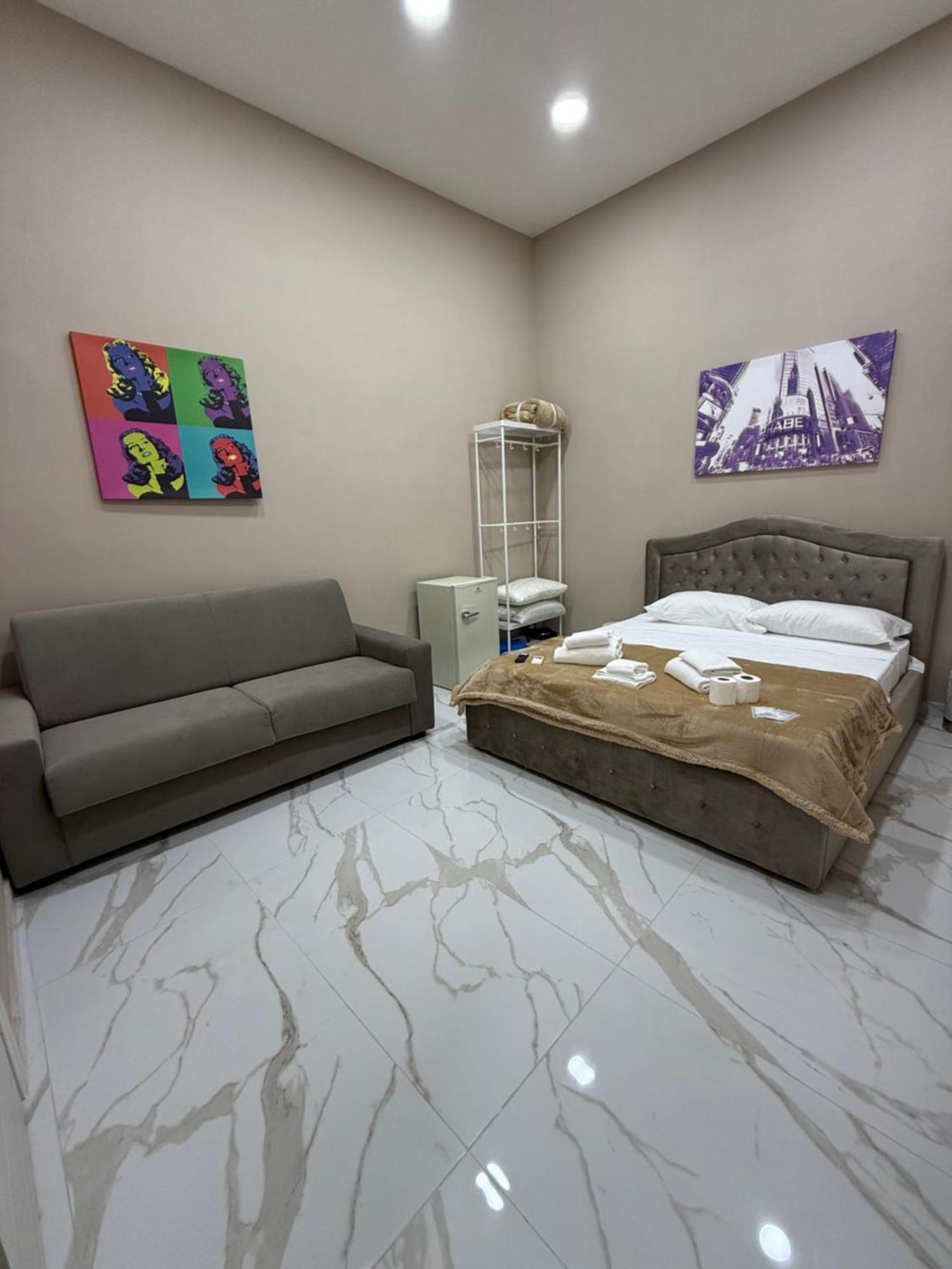 Valentino Caracciolo 105 Apartment Napoli Ngoại thất bức ảnh