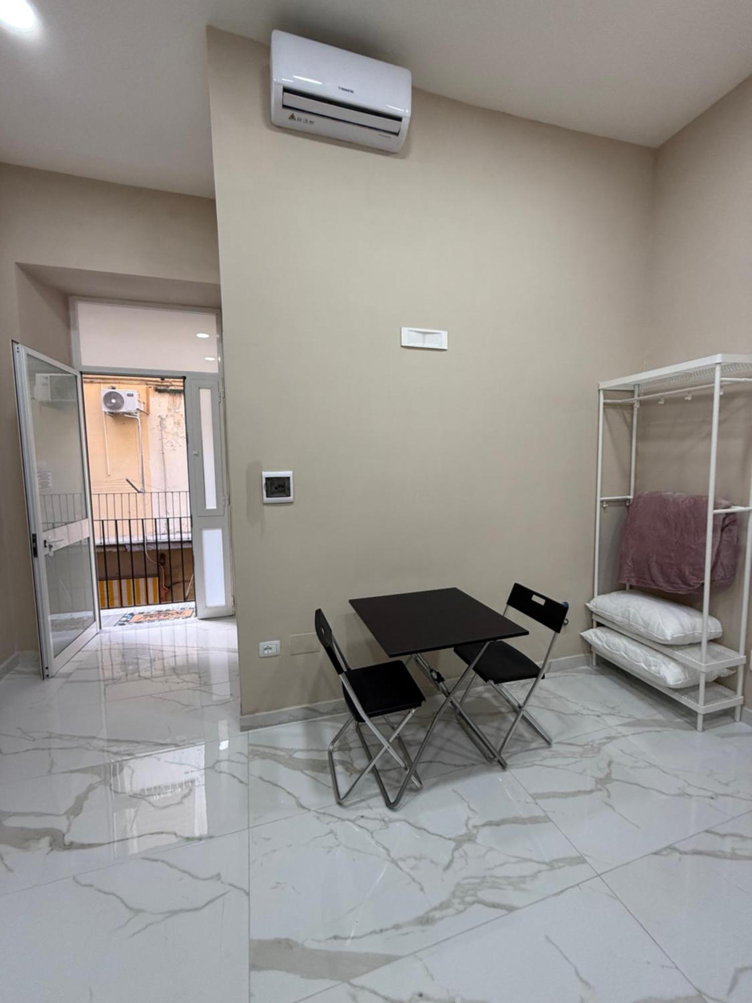 Valentino Caracciolo 105 Apartment Napoli Ngoại thất bức ảnh