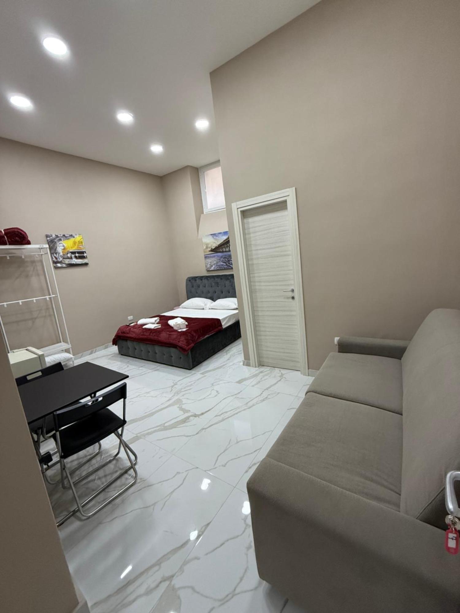 Valentino Caracciolo 105 Apartment Napoli Ngoại thất bức ảnh